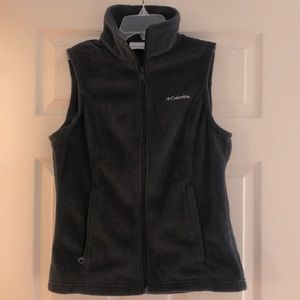 Columbia fleece vest.